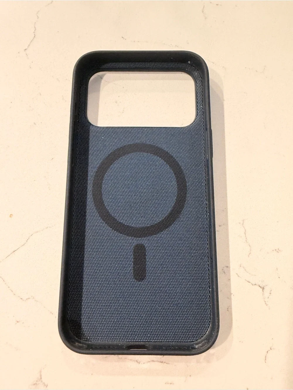 Apple iPhone 17 Pro Max Blue MagSafe case